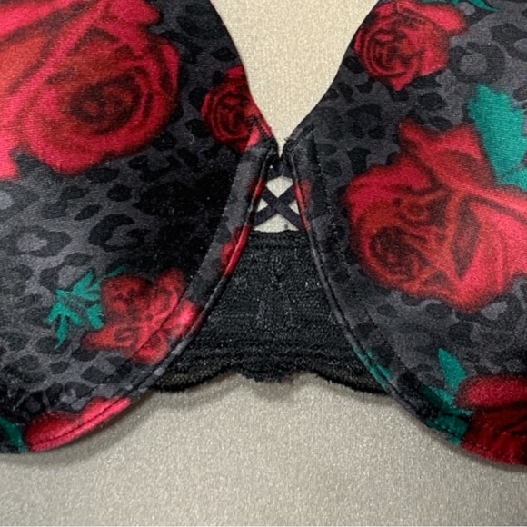 SWEET NOTHINGS Black and Red Roses Push Up Bra Size 38 DD. - Picture 2 of 9